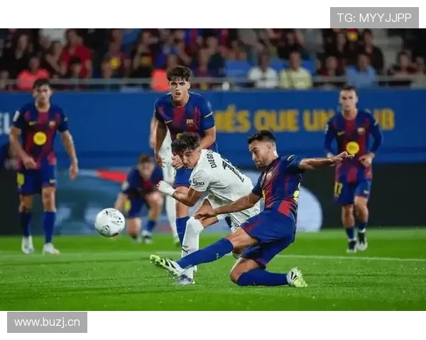 哈维危机下的巴萨:战术迷失与豪门定位之争,背后暴露了怎样的体系依赖与衰落征兆? 哈维危机下的巴萨:战术迷失与豪门定位之争,背后暴露了怎样的体系依赖与衰落征兆?